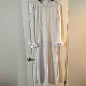 White fitted dress
